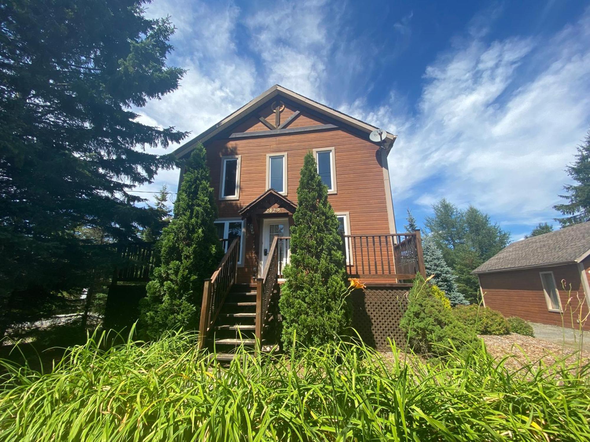 Royal Laurentien Saint-Faustin Exterior photo